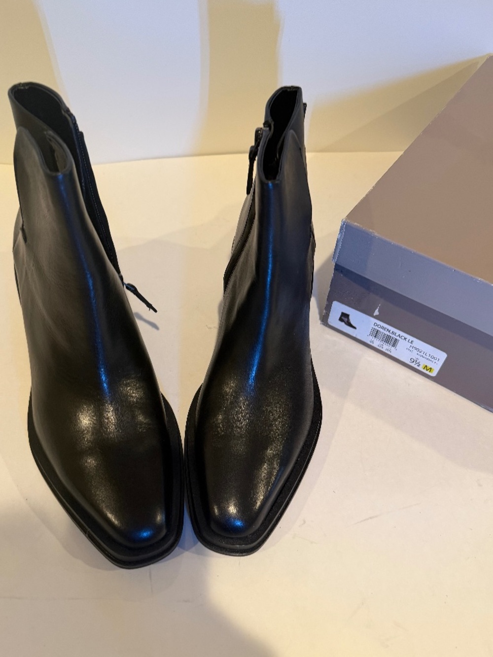 NEW -Quality LEATHER FRANCO SARTO BOOTIES